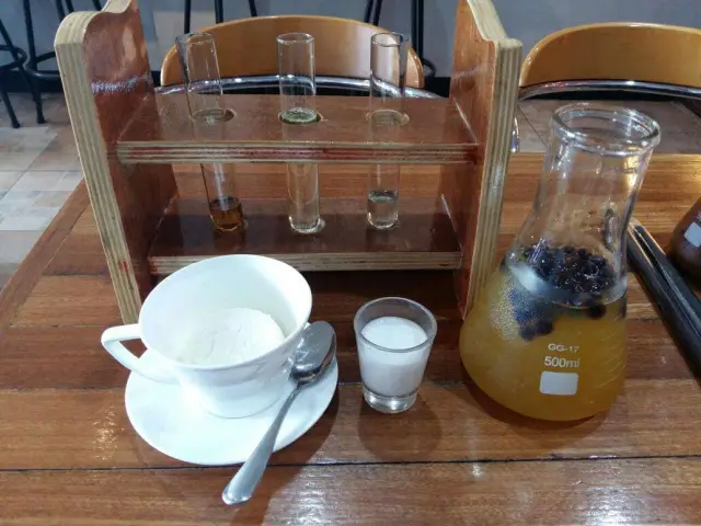 Chemistea Milk Tea + Cafe Food Photo 9