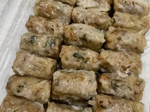 Siomay Jamur Bu Yanna, Putricandramidi