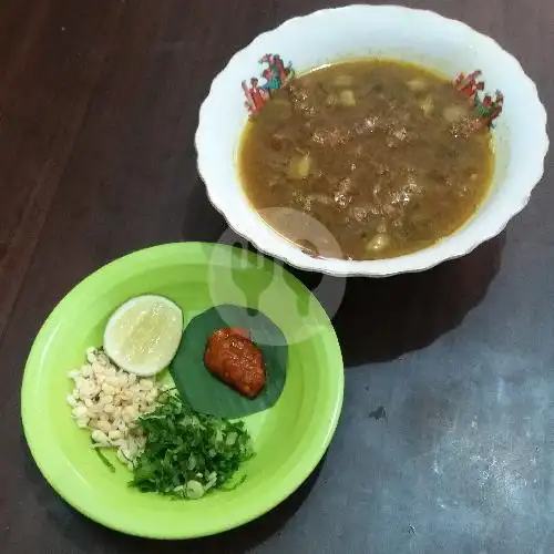 Gambar Makanan Warung Bu Kusman Spesial Soto & Rawon, Lowokwaru 3