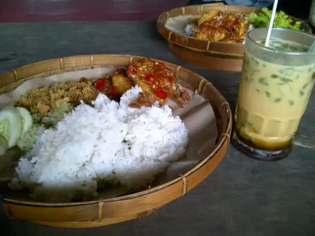Gambar Makanan Saung "Bandung" 5