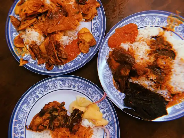 Erwina Nasi Padang Food Photo 3
