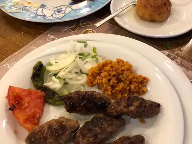 Yenice Izgara Nevzat Usta'nin yemek ve ambiyans fotoğrafları 2