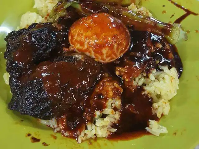 Gambar Makanan Nasi Lemak 6