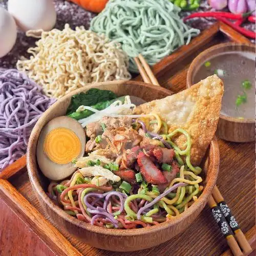 Gambar Makanan Rainbow Mee, Cemara Asri 4