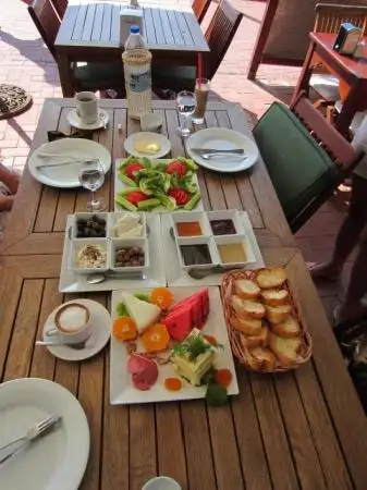Kiyi Beach Restaurant'nin yemek ve ambiyans fotoğrafları 16