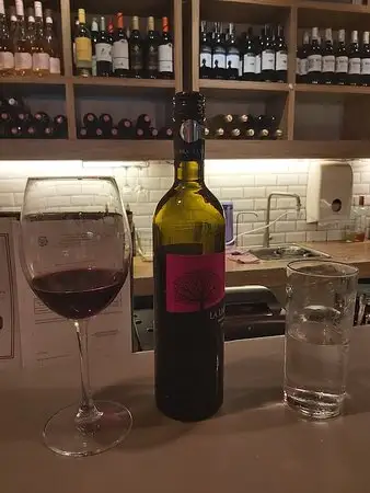 Vitto's Wine Bar and Restaurant