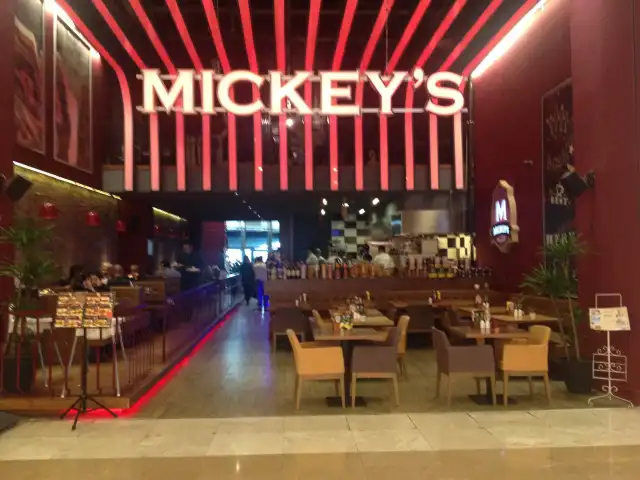 Mickey's By Las Chicas'nin yemek ve ambiyans fotoğrafları 23