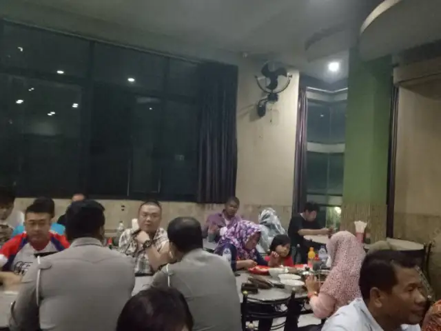 Gambar Makanan Sop Konro Karebossi 19