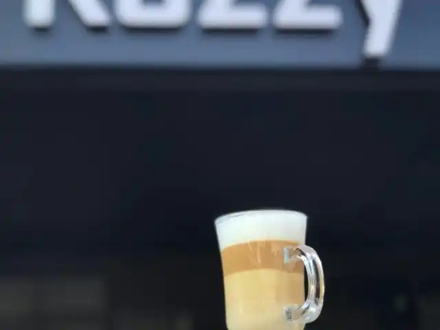 Kozzy Cafe'nin yemek ve ambiyans fotoğrafları 4