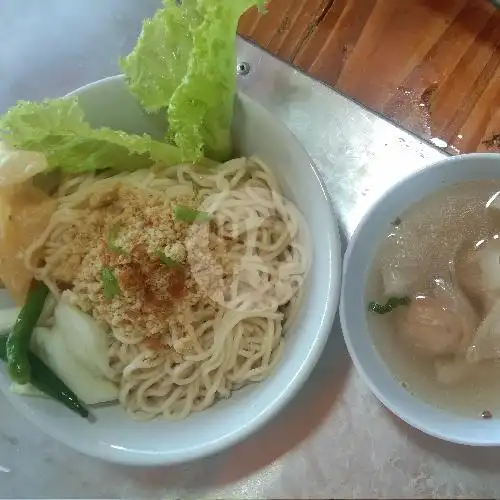 Gambar Makanan Mie Ayam Bakso & Cwie Mie Malang 77, Ungasan 6