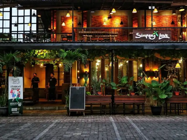 Gambar Makanan Simpang Luwe - Cafe & Resto 16