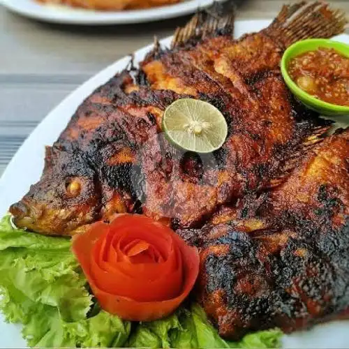 Gambar Makanan Warung Ikan Bakar Khas Jimbaran Bli Gede 1