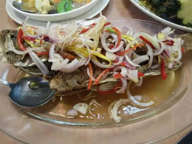 Mei Keng Fatt Seafood Restaurant Food Photo 11