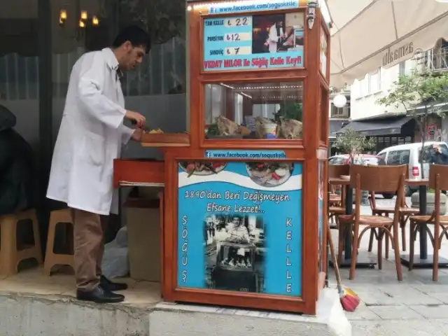Meşhur Beyoğlu Söğüş Kellecisi'nin yemek ve ambiyans fotoğrafları 9