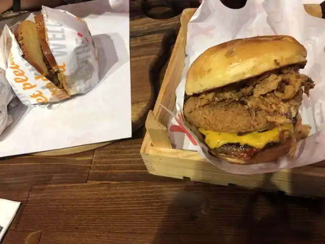 Burger X'nin yemek ve ambiyans fotoğrafları 36