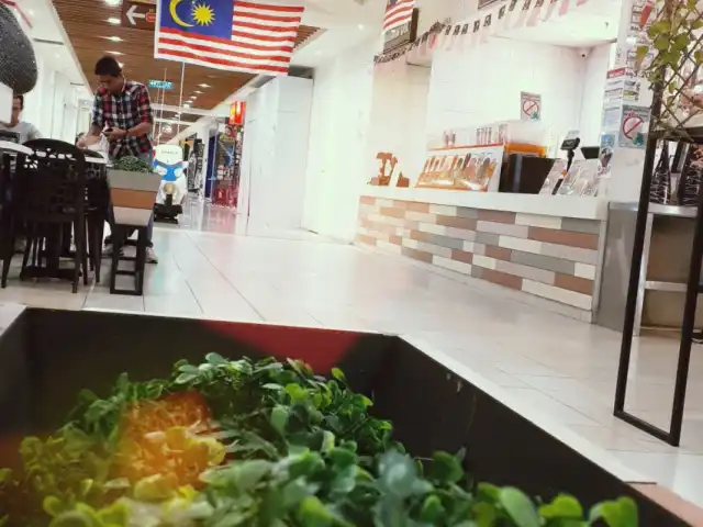 iDelicious Food Court