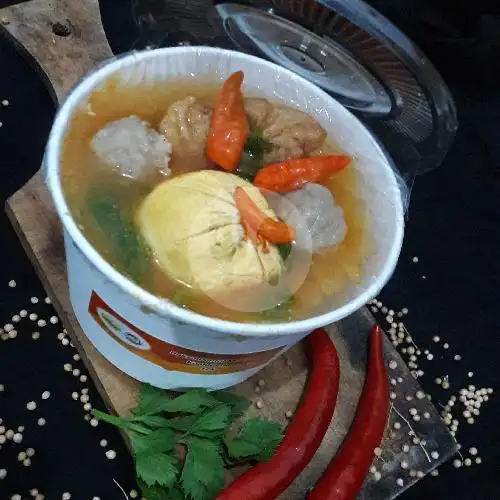 Gambar Makanan Bakso dan sosis kuah pedas, Apartement Mutiara Bekasi 6