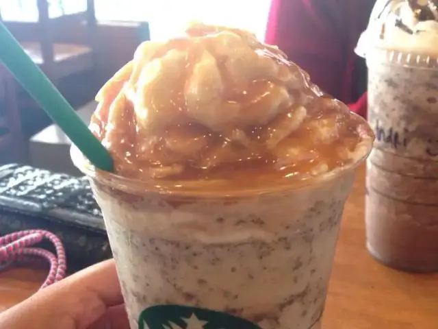 Gambar Makanan Starbucks Coffee - Imperial Palace 5