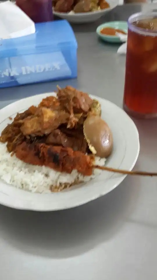 Gambar Makanan Depot Nasi Campur Pojok Tambak Bayan 13