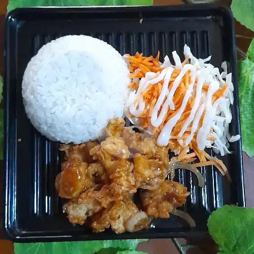 Gambar Makanan Ayam Geprek dan Kebab Burger Madyotaman, Banjarsari 16