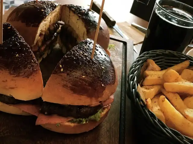 ETTENADAM BURGER&STEAK