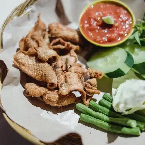 Gambar Makanan Lalapan Seruni Sanur 1