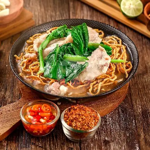 Gambar Makanan Kuuj Mooping Thai Resto, Everplate Kelapa Nias 9
