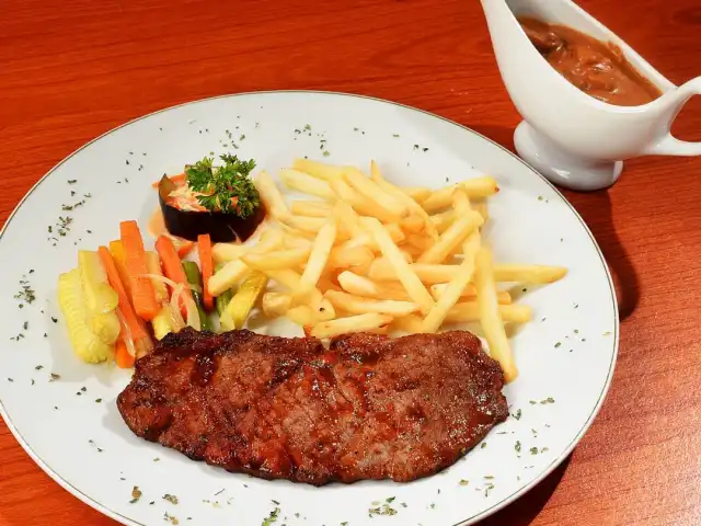 Gambar Makanan L'Rich Steak & Resto 2