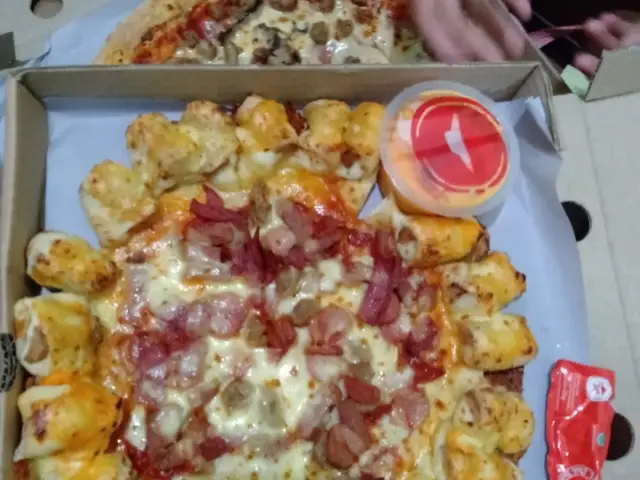 Gambar Makanan Pizza Hut Delivery (PHD) 2