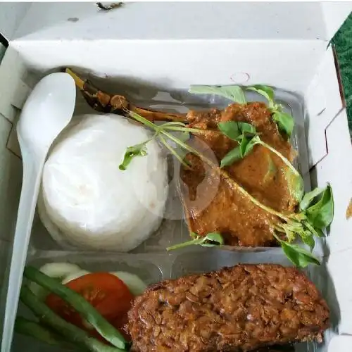 Gambar Makanan Lesehan Priangan Bandung, Mayjend Sutoyo S 16