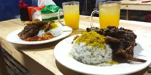 Bebek Cak Kamil, Pondok Gede