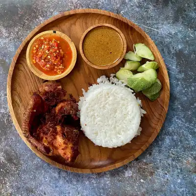 Nasi Kukus U