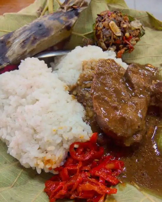 Gambar Makanan Nasi Jamblang Mang Dull 9