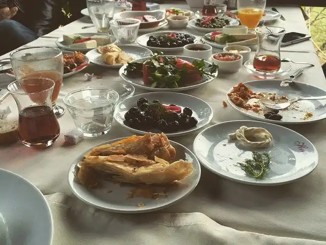 Hera Polonezkoy'nin yemek ve ambiyans fotoğrafları 10
