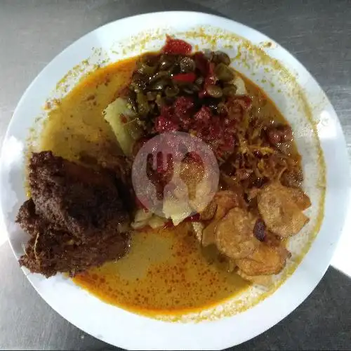 Gambar Makanan Nasi Gurih & Lontong Hj Hajrah, Sebelah Gg Ampera 1 3