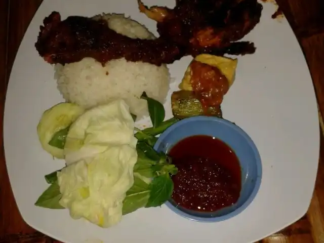 Gambar Makanan Lesehan Mulyorejo Jombang 4