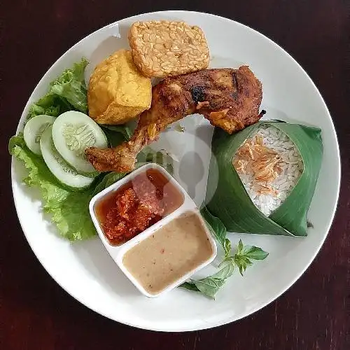 Gambar Makanan Nasi Uduk Ayam Tulang Lunak Pak Eddy, Kebon Sirih Timur 9