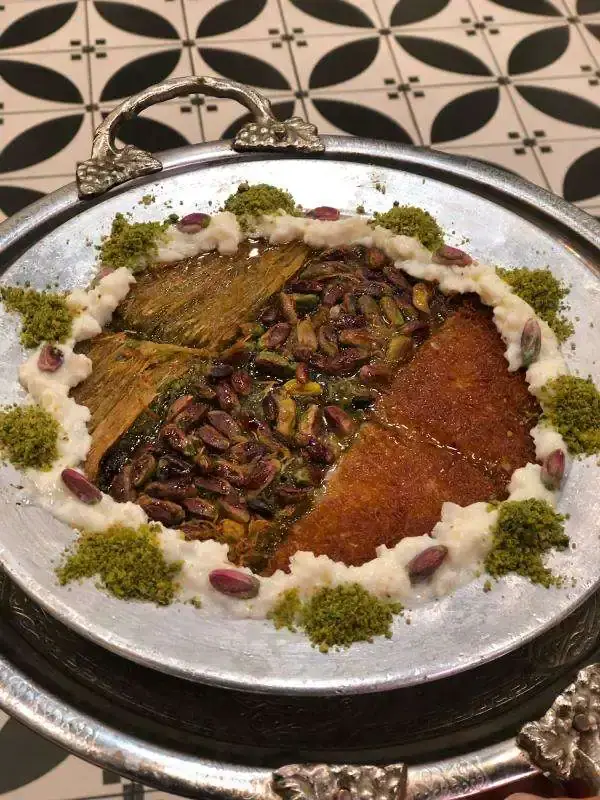 Hanzade Künefe'nin yemek ve ambiyans fotoğrafları 19