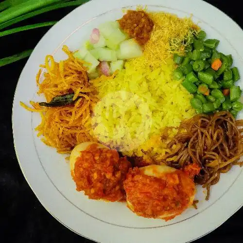 Gambar Makanan Nasi Kuning Ambon Rasa, Tukad Barito 12