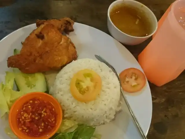 Restoran Nasi Ayam Kukus Sri Yasmin Food Photo 14