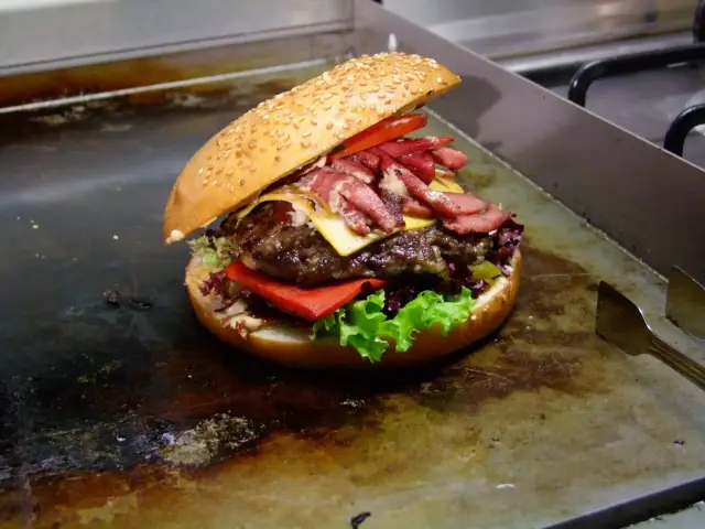 So Big Burger Gazipaşa'nin yemek ve ambiyans fotoğrafları 4