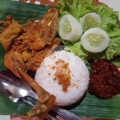 Gambar Makanan Ayam Bebek Ndeso, La Belle Vie Homestay 8