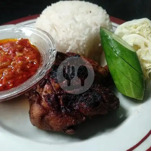 Gambar Makanan Ayam Goreng & Bakar Bu Dhar, Rancaekek Kencana 3