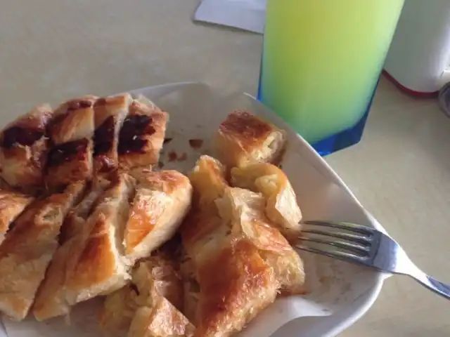 Öz Lezzet Börek Salonu'nin yemek ve ambiyans fotoğrafları 4