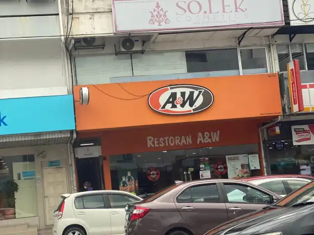 A&W Food Photo 6