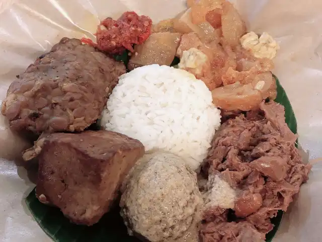 Gambar Makanan Gudeg Pejompongan 7