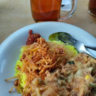 Lontong Sayur Medan - Wong Deli