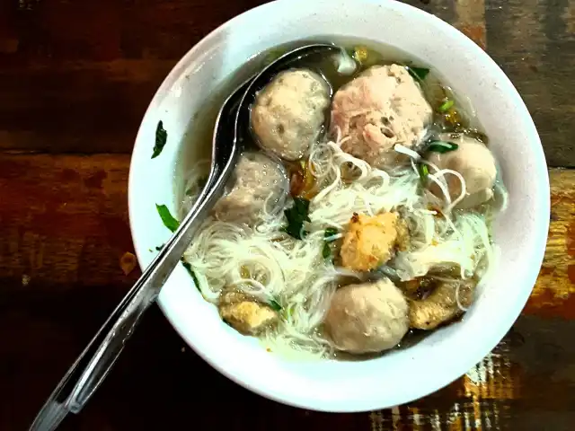 Gambar Makanan Bakso Seuseupan 4