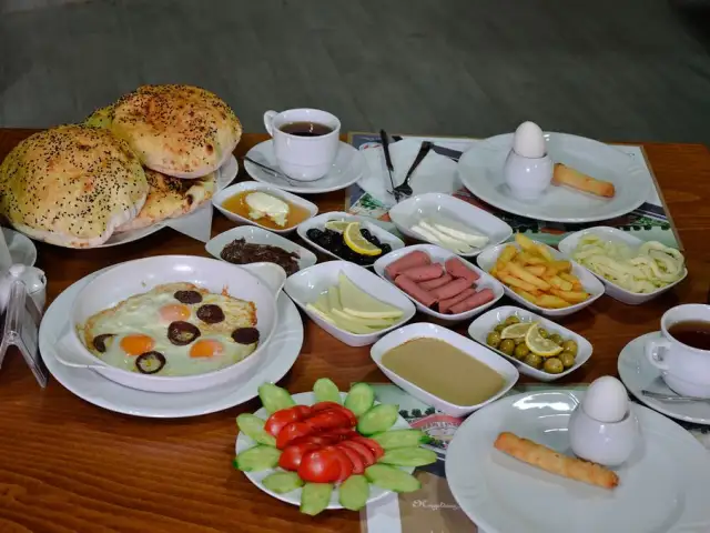 Yörük Çadiri'nin yemek ve ambiyans fotoğrafları 7