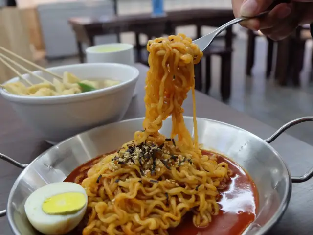 Gambar Makanan BUNSIK Korean Street Food 11